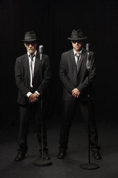 BLUES BAND SUPERCHARGED – „A Tribute to the Blues Brothers“