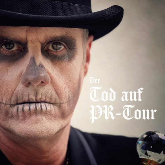 DER TOD AUF PR-TOUR