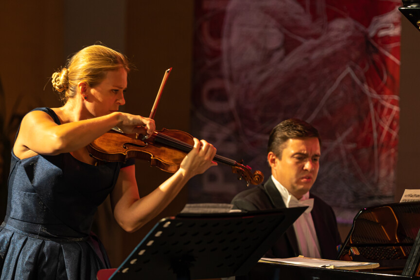 Advent mit Oksana Peceny(Violine) & Pavel Kachnov(Klavier)