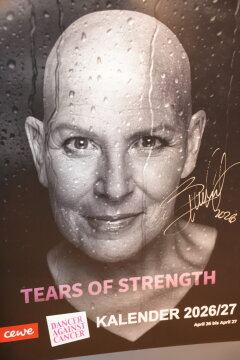 CEWE Dancer against Cancer Kalender by Starfotograph Manfred Baumann