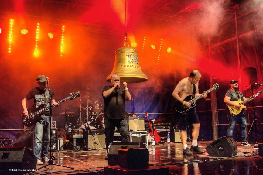 Thunderballs – Jet Snakes – Showacts Tanzstudio E. Mills – Seeschlacht Open Air 2025