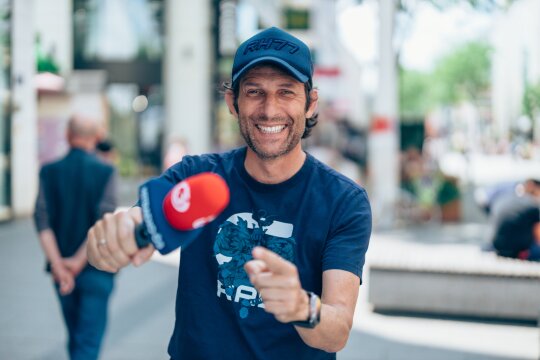 TOM WALEK Es kann jeden treffen! Der Ö3 Mikromann live