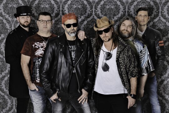 OSTPARTIE – die Ostbahn-Kurti Tribute-Band – A schene Leich
