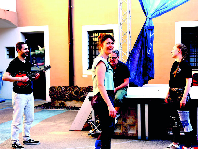 Theater im Hof – Vorsicht Vorschau