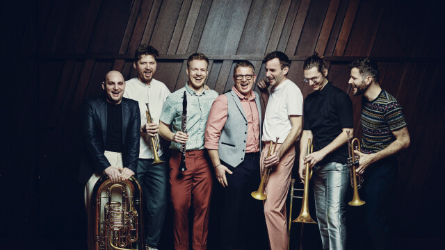 FEDERSPIEL – Österreich kultige BRASS Band