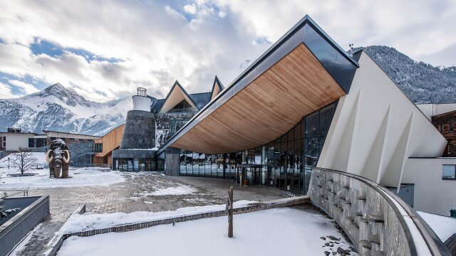 Winter Pride: Exclusive Highlight Spa Night am Montag