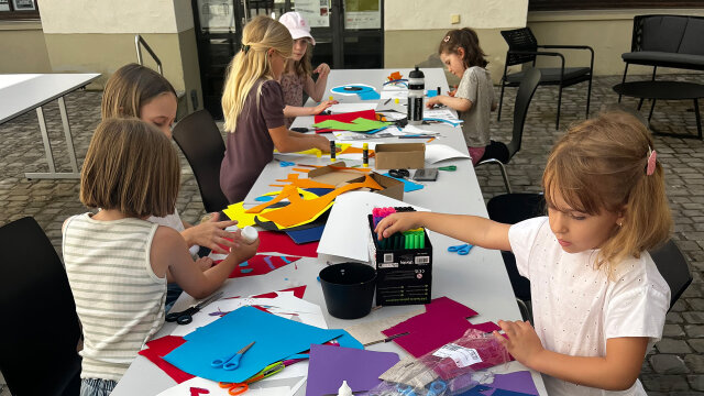 Kunstvermittlung für Großeltern & Enkel