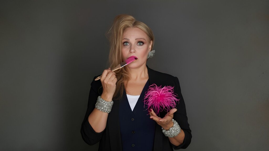 Verena Scheitz: DER LACK IST AB!