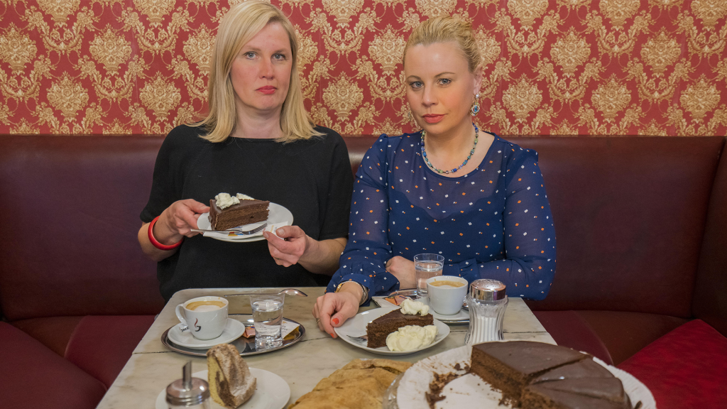 Katharina Straßer, Katharina Hohenberger und Die Wiener Brut „Was wäre Wien ohne den Wiener“