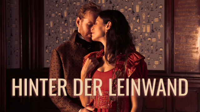 Hinter der Leinwand
