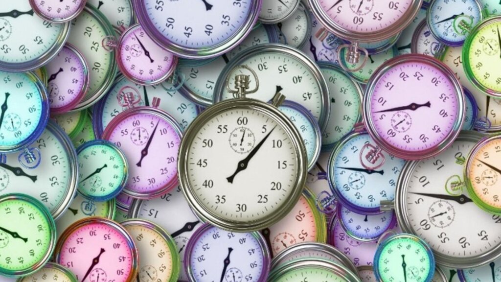 TIK – TAK – Wer hat an der Uhr gedreht