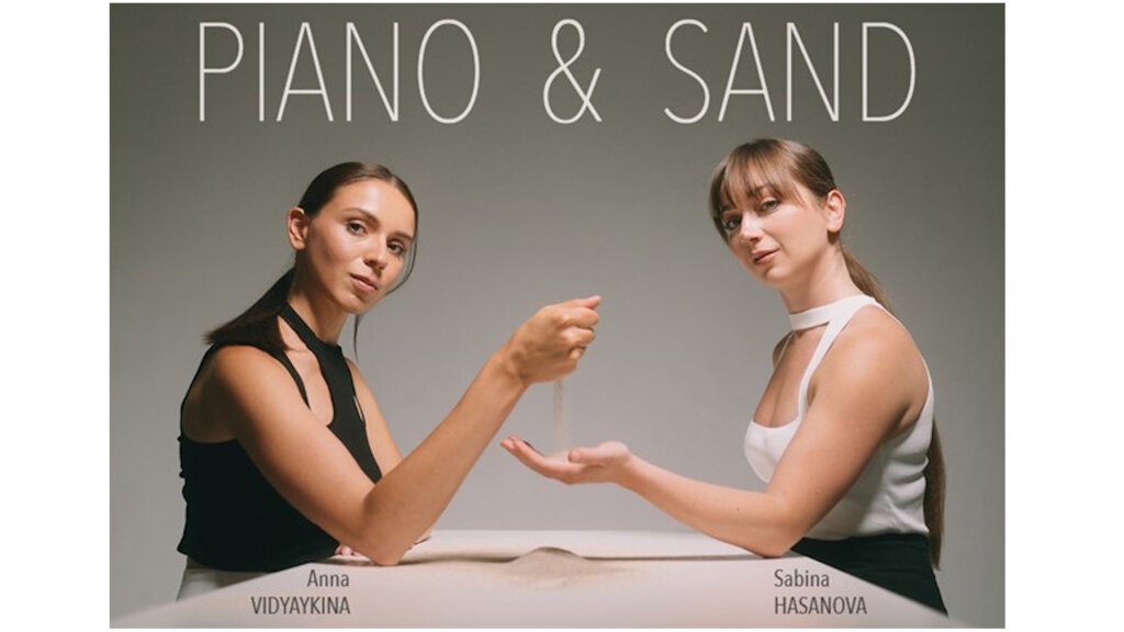 Piano & Sand – „New Moon“
