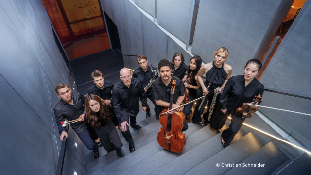 Resonances of Influence